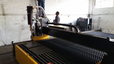 Industrial plasma cutting gantry